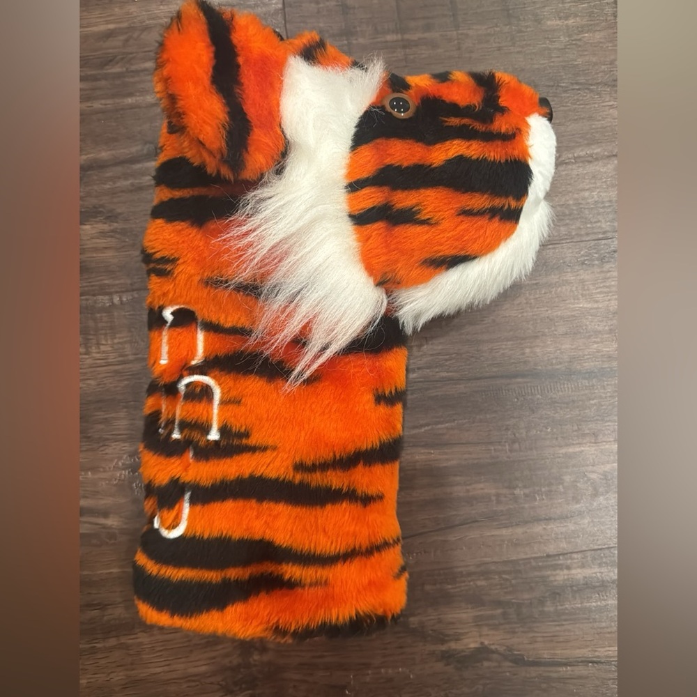 NEW!!! Authentic Tiger Woods FRANK Driver Head Cover Titleist *Embroidered* RARE